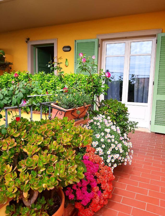 Casa Marta Bed & Breakfast Massa  Bagian luar foto